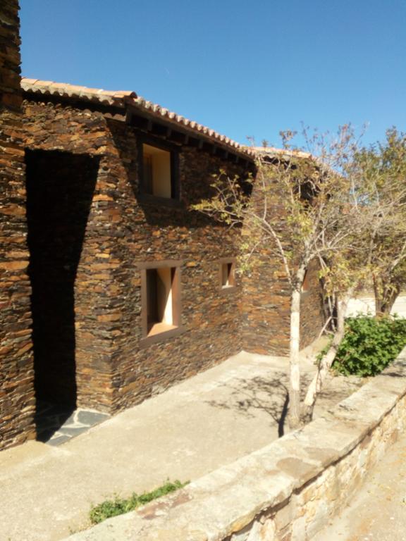 El Egio Pensionat Cervera de Buitrago Exteriör bild