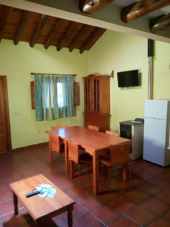 El Egio Pensionat Cervera de Buitrago Exteriör bild